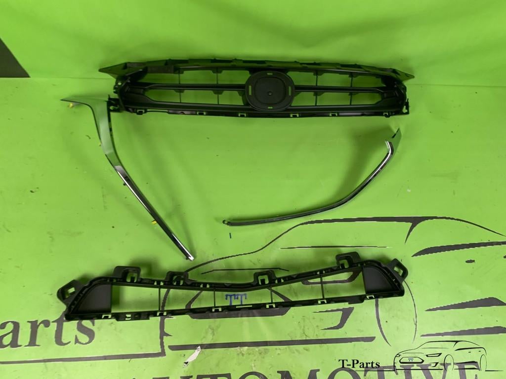 mazda 2 grille chrome lijst 2014+ rooster voorbumper, Info@fabrikant.eu, Fabrikant BV, Nieuw, Ophalen of Verzenden
