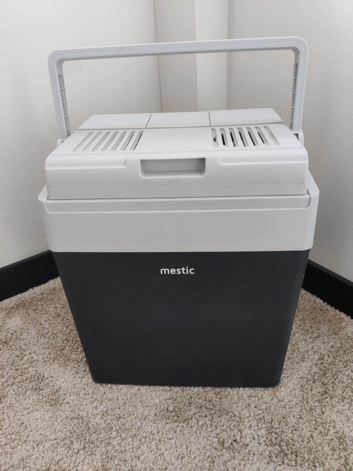 Mestic MTEC-28 elektrische (12/230v) koelbox/warmhoudbox 26L, Caravans en Kamperen, Ophalen of Verzenden, Zo goed als nieuw, Koelbox