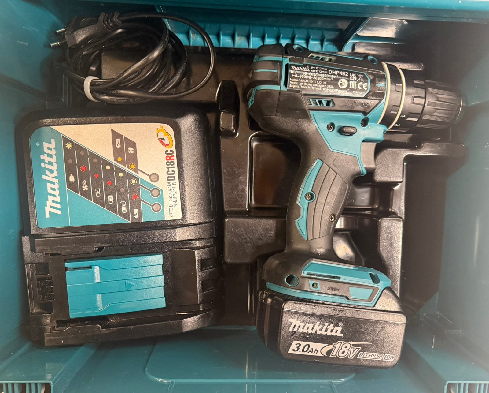 Makita DHP482 18V Klopboormachine – Accu, Lader & Koffer, J, Ophalen of Verzenden, D, Variabele snelheid