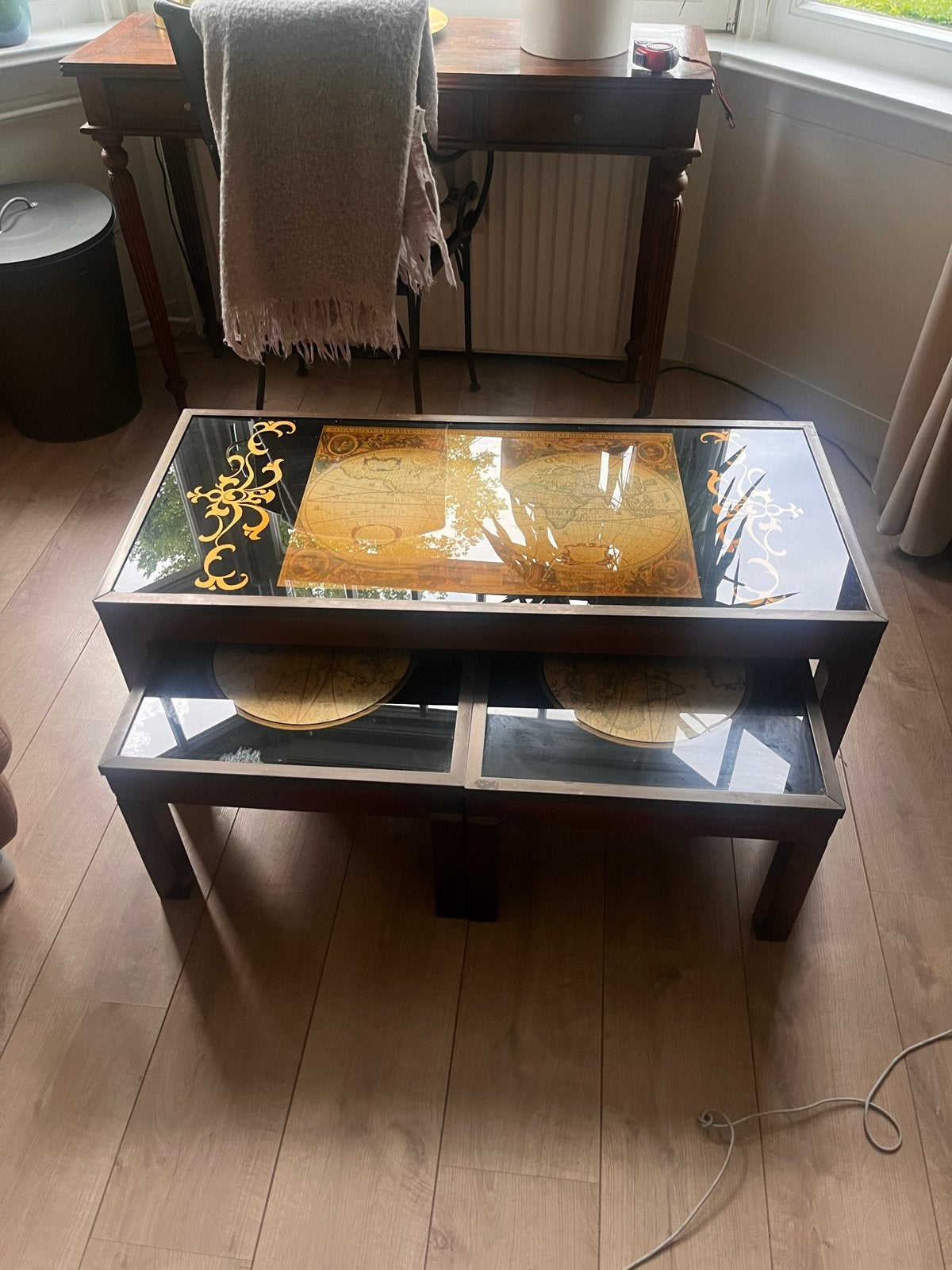 3 delige salontafel / bijzettafel set inschuifbaar wereldbol, Ophalen, Gebruikt, 100 tot 150 cm, 50 tot 100 cm