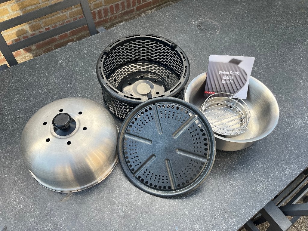 COBB Pro BBQ (tafelbarbecue), Tuin en Terras, Houtskoolbarbecues, Zo goed als nieuw, Ophalen