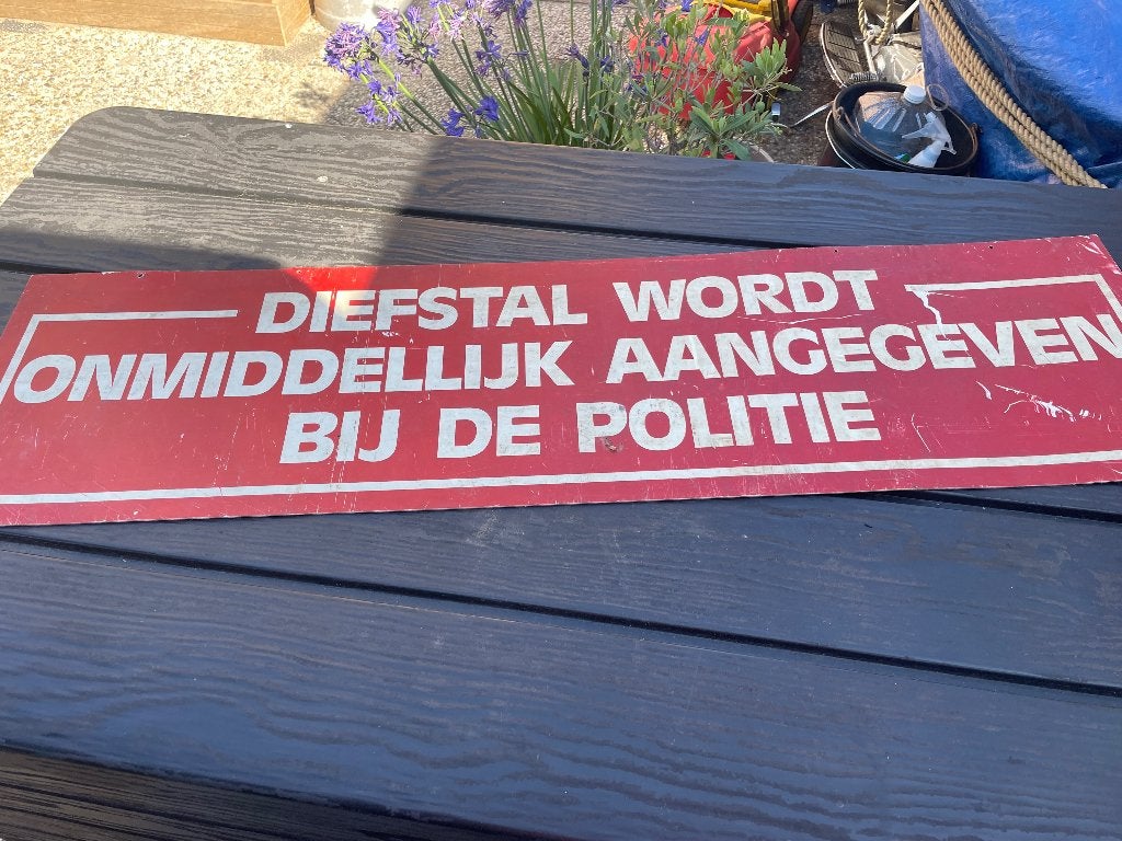 Vintage 'Diefstal wordt aangegeven' reclamebord, Ophalen, Gebruikt, Reclamebord