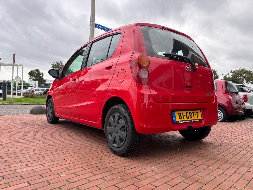 Daihatsu Cuore 1.0 Premium GOEDKOOP EN ZUINIG! (bj 2008), Auto's, 18 €/maand, Elektrische ramen, 4 stoelen, Cuore
