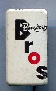 Bros chocolade blik misdruk speldje ( L_056a), Verzenden, Zo goed als nieuw, Merk, Speldje of Pin