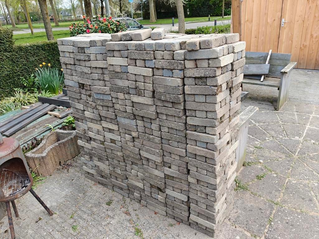 Ca. 350 (of meer) klinkers (waaltjes formaat), Ophalen, Gebruikt, Klinkers, 10 m² of meer