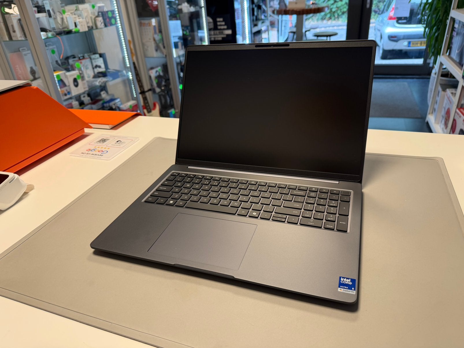 Nieuw Dell Pro 16 laptop serie 5 Model: P516260, Ophalen of Verzenden, Zo goed als nieuw, Nvt, 256 GB of meer