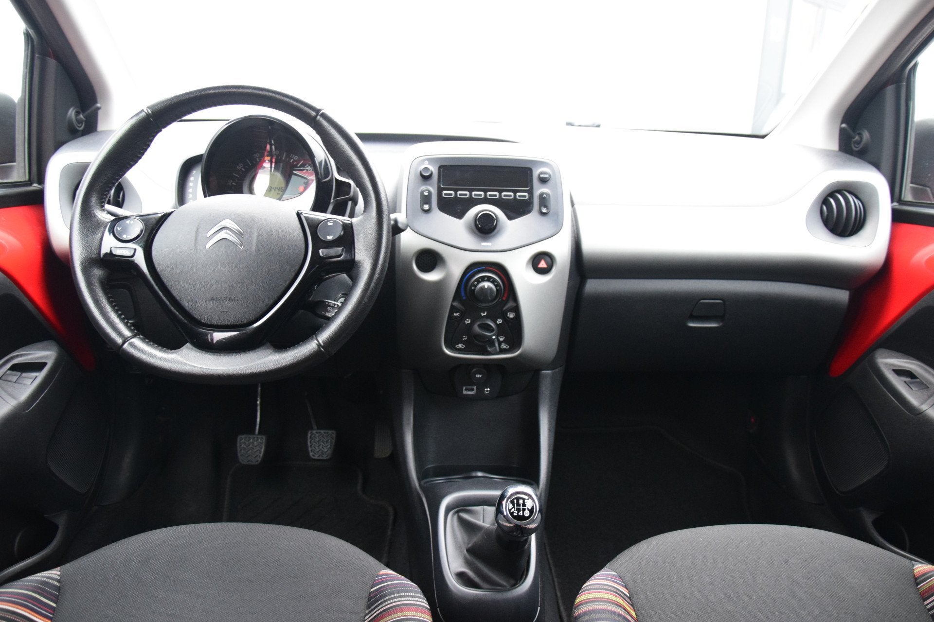 Citroën C1 1.0 e-VTi Shine Airco Priv/Glass Led Lmv, Auto's, Voorwielaandrijving, Euro 5, Stof, Gebruikt