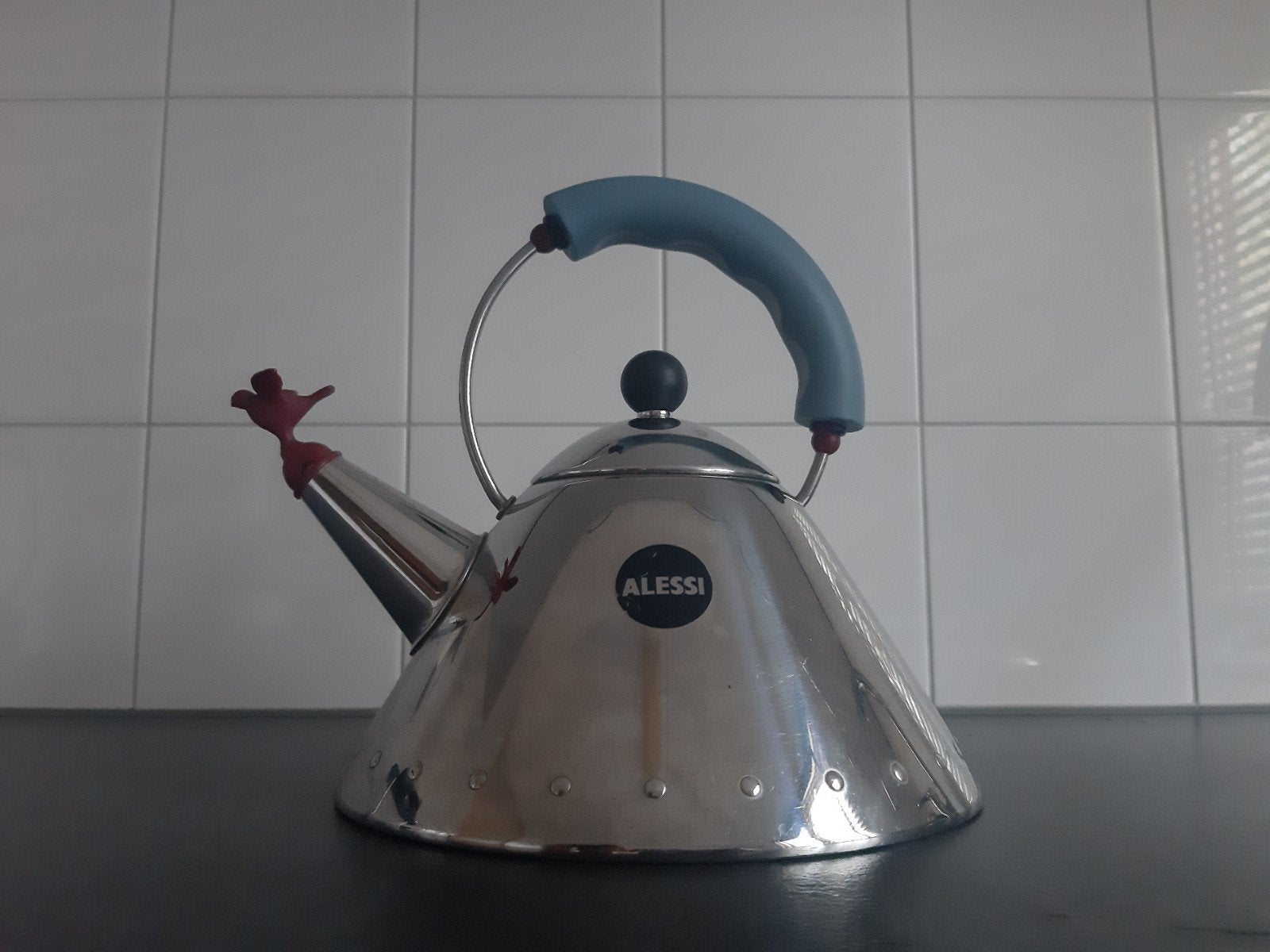 ALESSI MICHAEL GRAVES FLUITKETEL, 1 tot 2 liter, Ophalen of Verzenden, Gebruikt, Rvs
