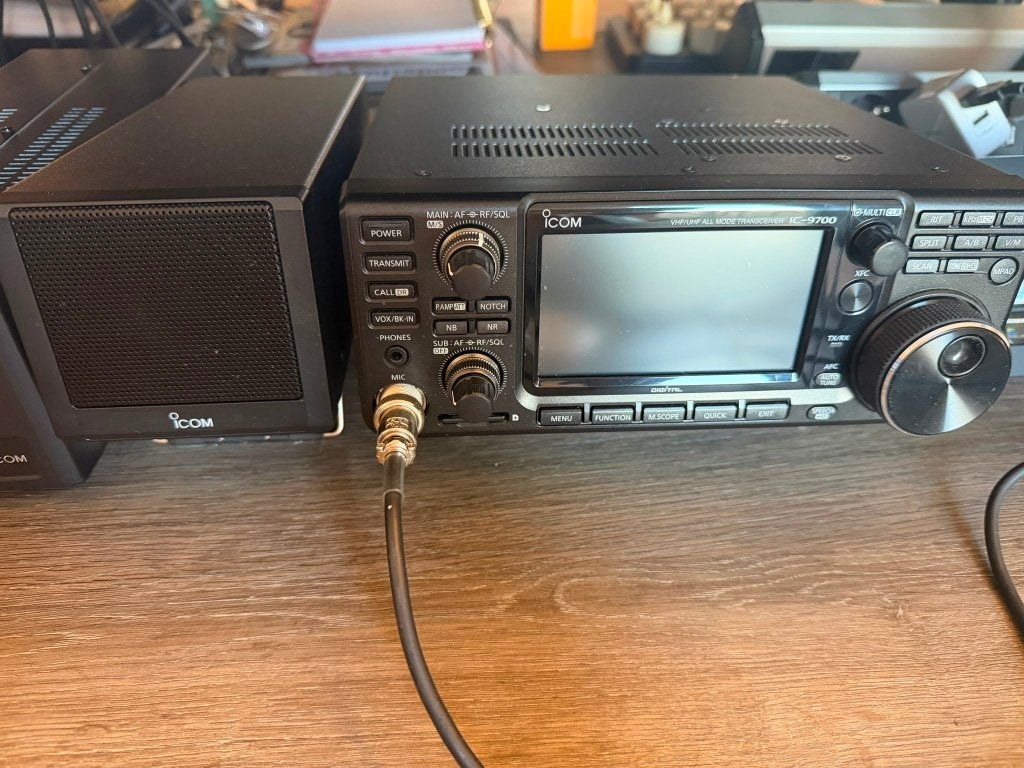 Te koop Icom 9700 tranceiver, Ophalen, Zo goed als nieuw