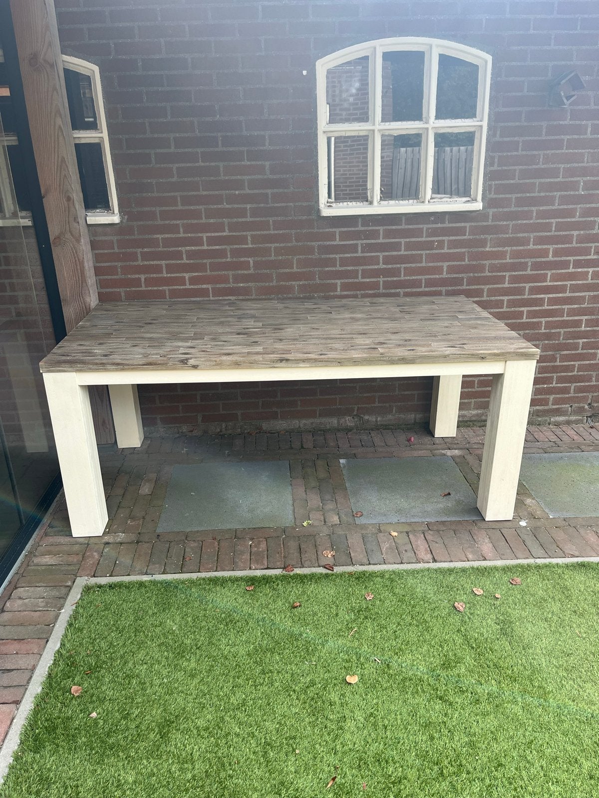 Robuuste houten eettafel met 8 stoelen, Ophalen, Gebruikt, 50 tot 100 cm, Vijf personen of meer