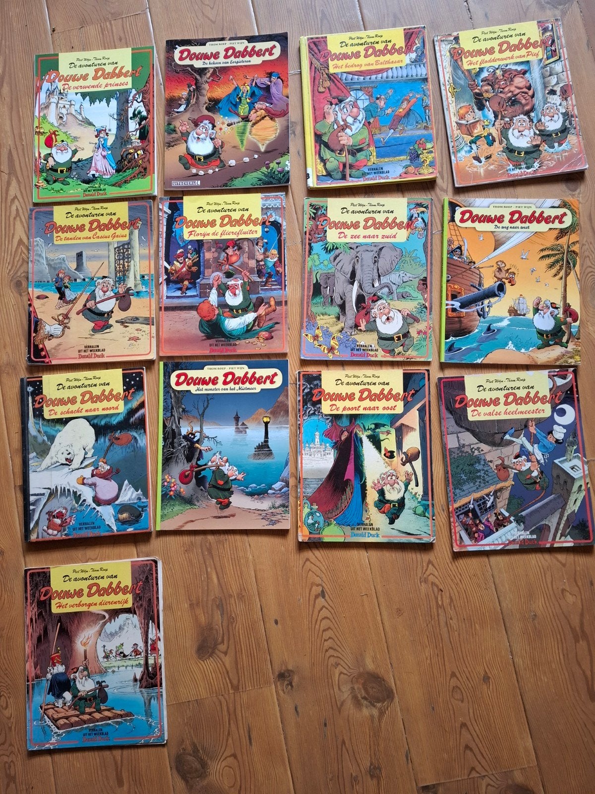 Douwe Dabbert 12x. 5 euro per boek,  35 euro voor de set, Meerdere stripboeken, Ophalen of Verzenden, Gelezen