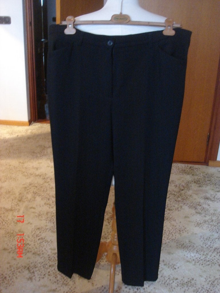 Toni Relaxed zwarte broek maat 46, Zwart, Ophalen of Verzenden, Zo goed als nieuw, Lang