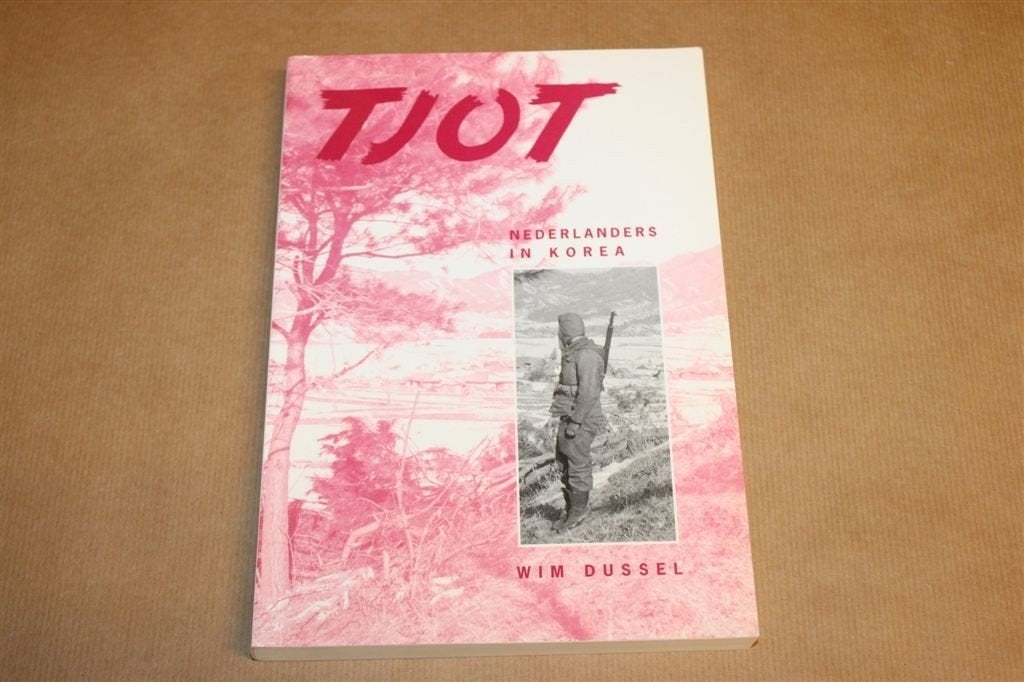 Tjot — Nederlanders in Koreaanse Oorlog, Boeken, Ophalen of Verzenden, Tweede Wereldoorlog, Zo goed als nieuw, Overige onderwerpen