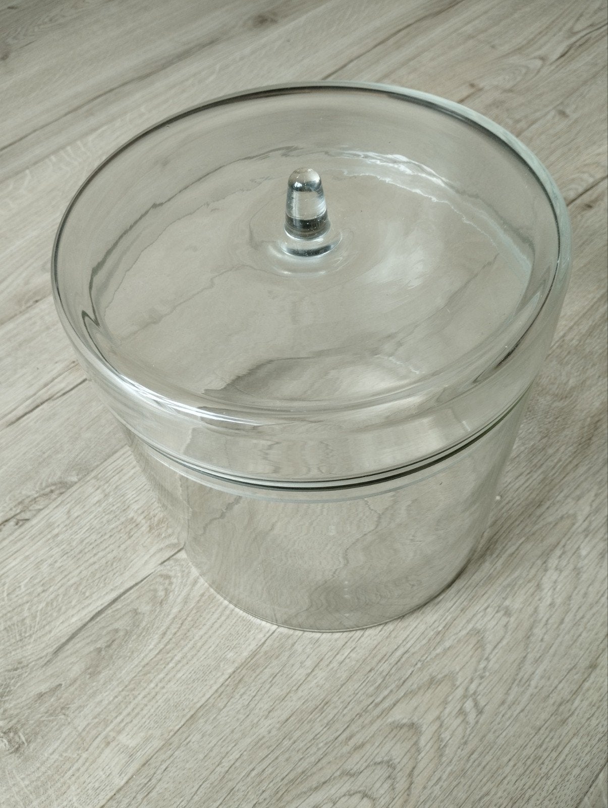 Glazen pot met deksel - Ideaal voor opslag of decoratie., Ophalen, Met deksel, Rond, Pot of Kruik