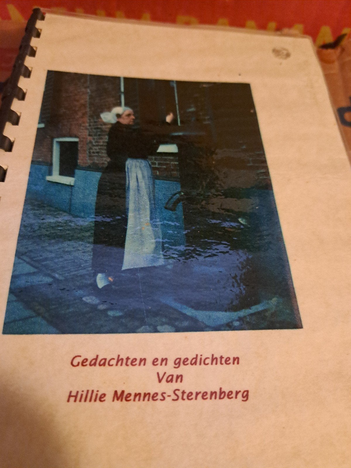 Gedachten en gedichten van Hillie Mennes-Sterenberg, Ophalen of Verzenden, Gelezen, Hillie Mennes-Sterenberg, Eén auteur