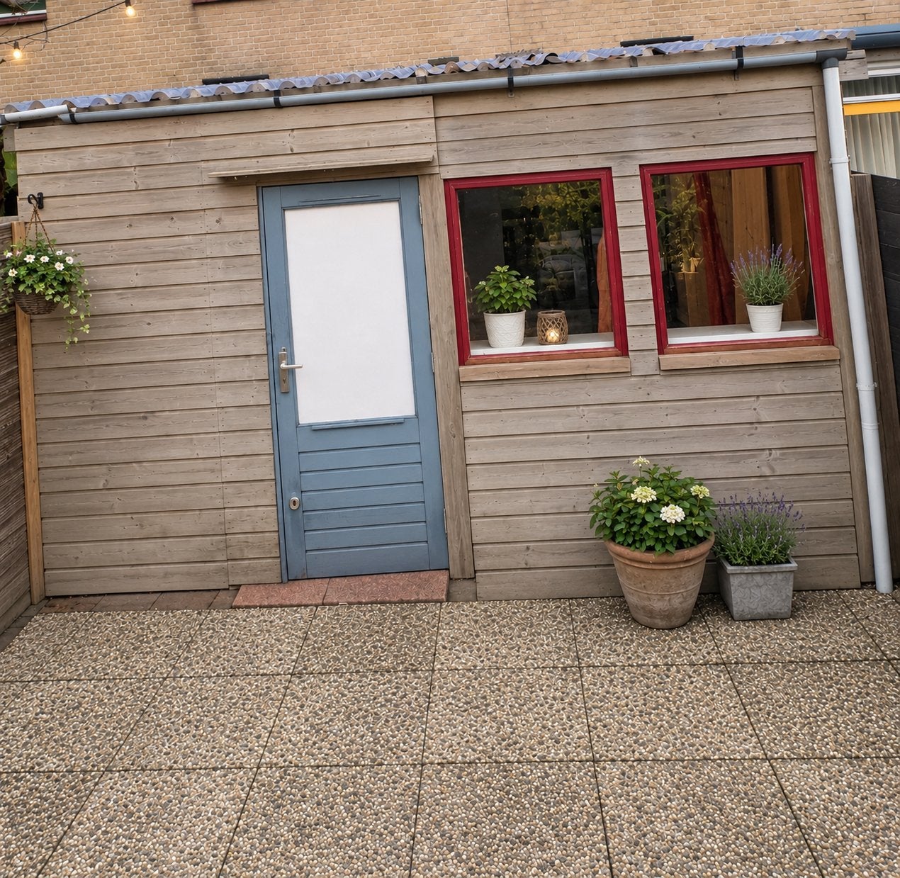 Houten aanbouw / tuinschuur te koop, Ophalen, Zo goed als nieuw