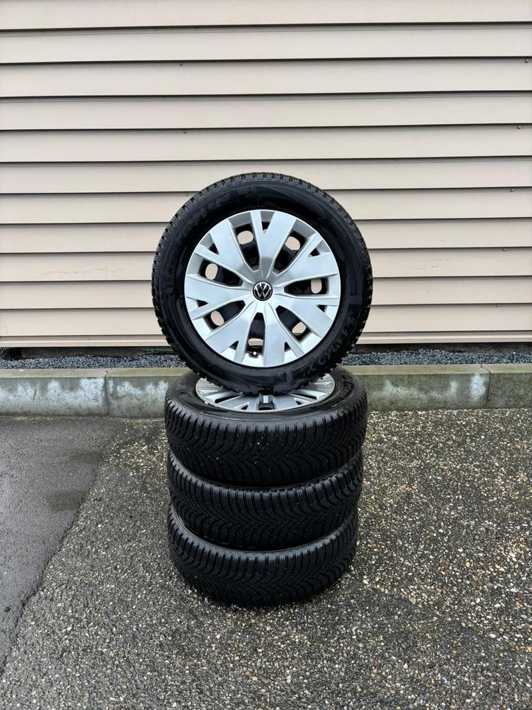 Winterset Volkswagen T-Cross 16 inch 195/60/R16, Auto-onderdelen, Banden en Velgen, Ophalen, Gebruikt, -, Banden en Velgen