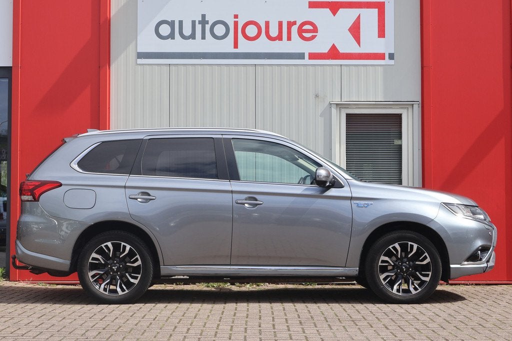 Mitsubishi Outlander 2.0 PHEV Business Edition | ACC | Camer, Auto's, Mitsubishi, 1998 cc, 4 cilinders, 1820 kg, Plug-in hybride