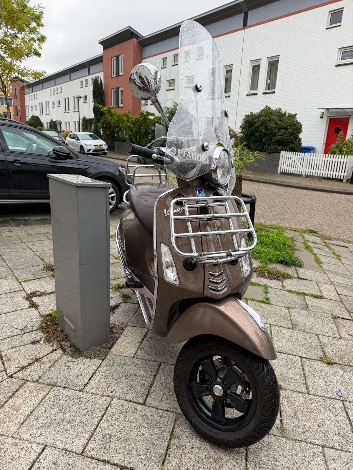 vespa primavera WEINIG KM‼️, Fietsen en Brommers, Ophalen, Gebruikt, Overige modellen, Maximaal 25 km/u