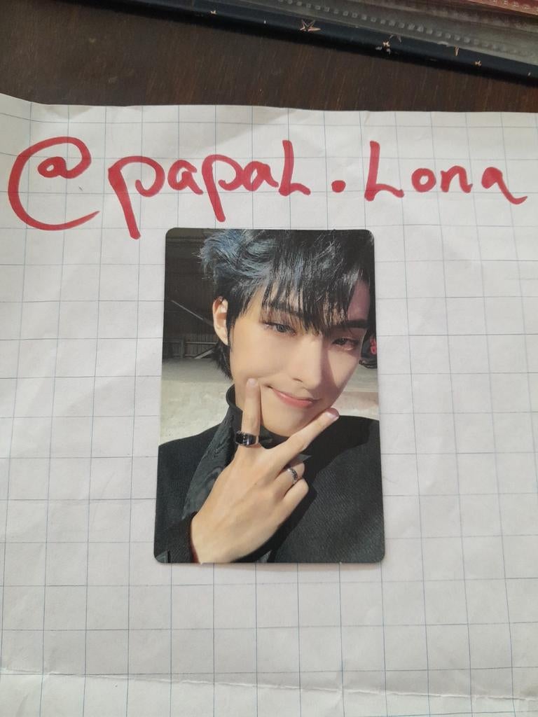 Ateez mingi beschadigde photocard, Ophalen of Verzenden, Gebruikt, Foto of Kaart