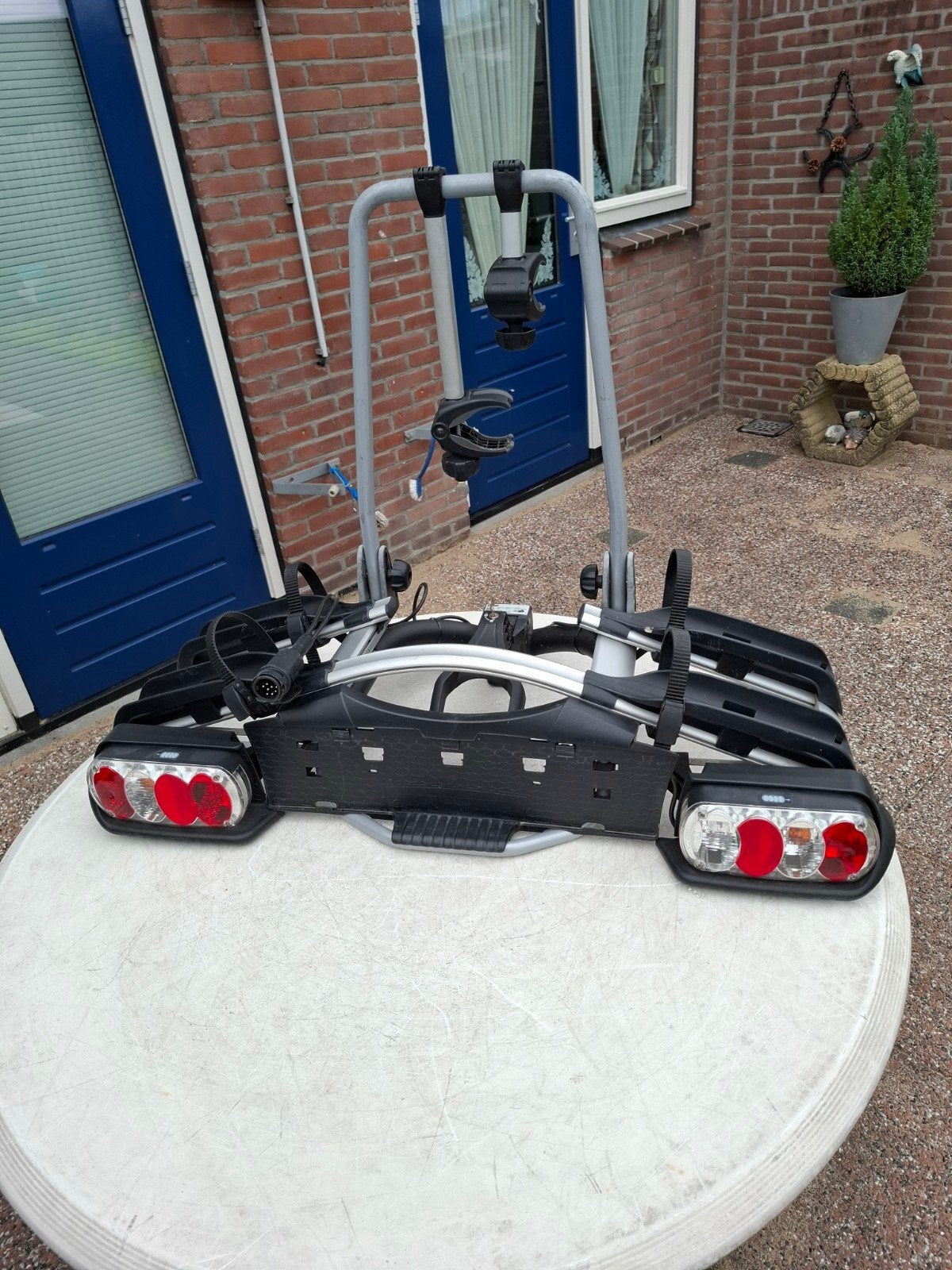 Thule EuroWay G2 920 fietsendrager voor 2 fietsen, Ophalen, Elektrische fiets, Zo goed als nieuw, 2 fietsen