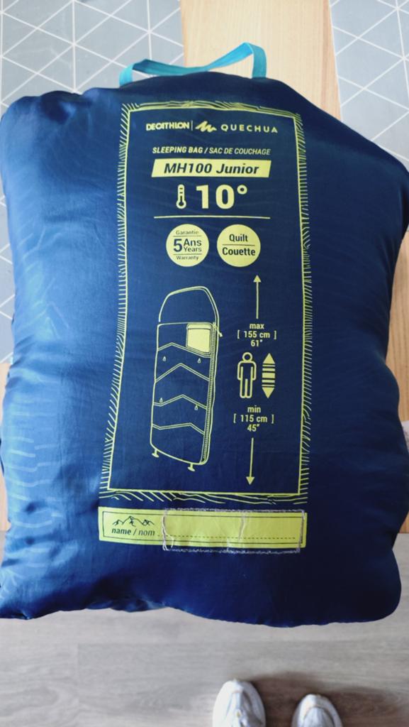 Decathlon Quechua MH100 Junior Slaapzak 10C, Caravans en Kamperen, Slaapzakken, Ophalen, Zo goed als nieuw