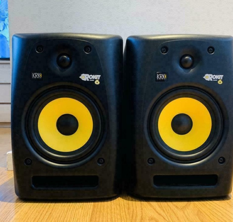 2x KRK 6 actieve monitoren speakers actief 4 5 6 7 8 9 TOP, 150 watt of meer, Studiomonitor, Inclusief kabels, Ophalen of Verzenden