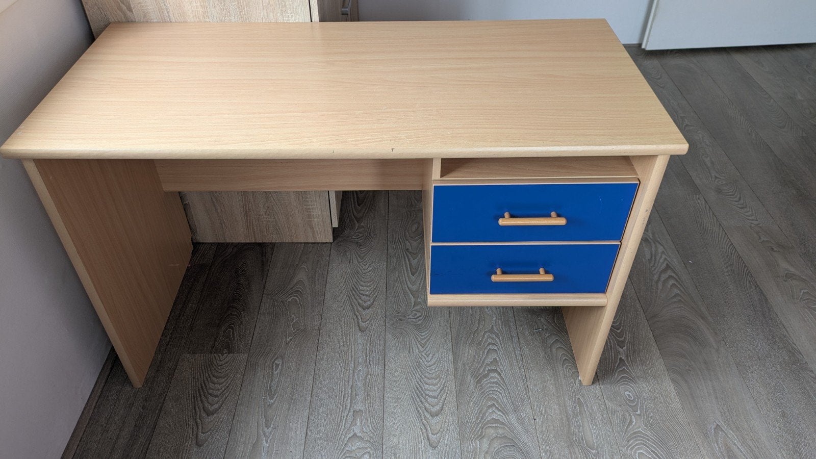 stevig bureau voor kinderen, Ophalen, Gebruikt
