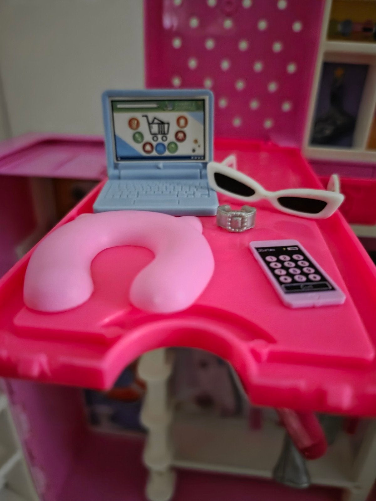 Barbie Reiskoffer Speelset met Pop en Accessoires, Ophalen of Verzenden, Zo goed als nieuw, Barbie