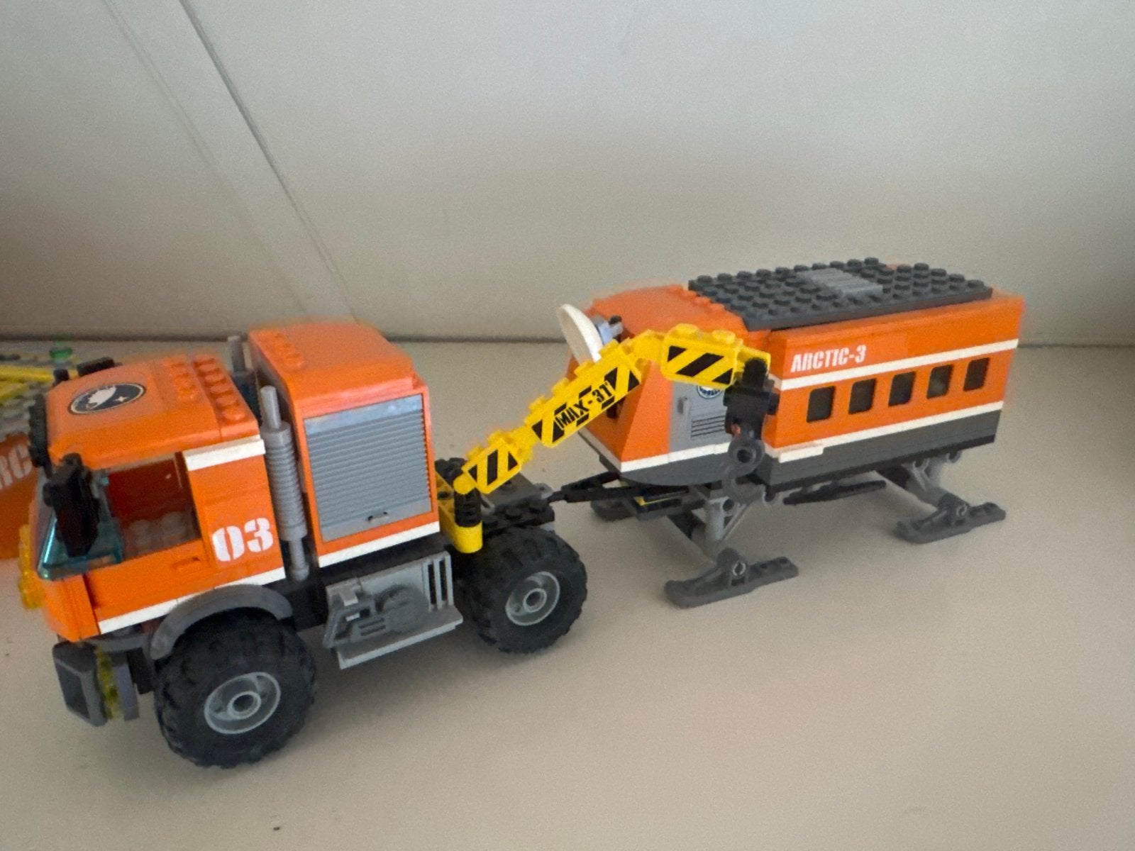 LEGO City Arctische Vrachtwagen met Mobiel Laboratorium, Ophalen of Verzenden, Gebruikt, Overige merken