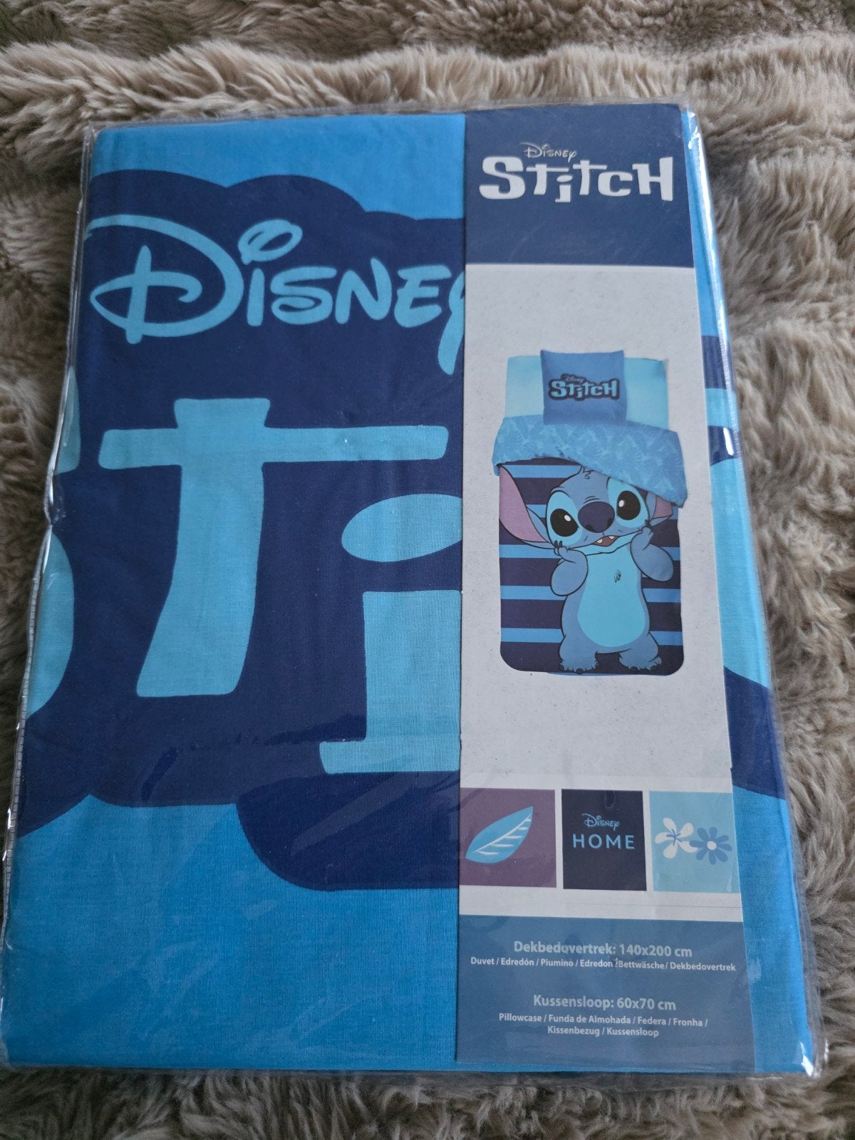 Disney Stitch Dekbedovertrek 140x200 cm met kussensloop, Overige merken, Nieuw, Ophalen of Verzenden, Set van meerdere stuks