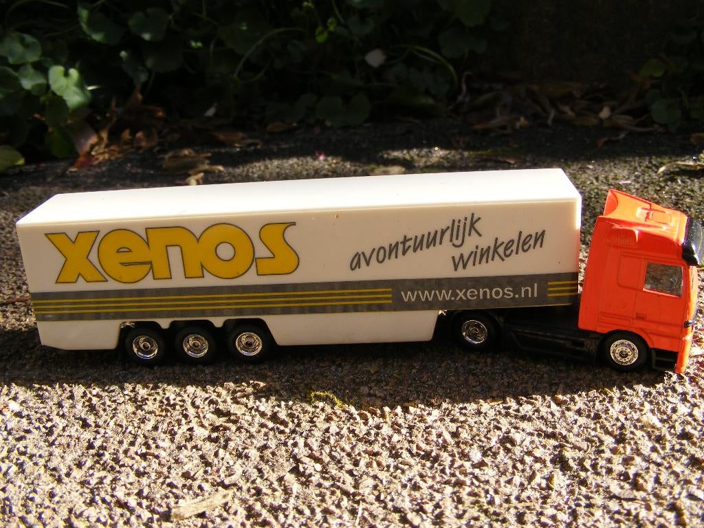 Mercedes benz actross made in china high speed xenos 3 inch, Ophalen of Verzenden, Zo goed als nieuw, Bus of Vrachtwagen