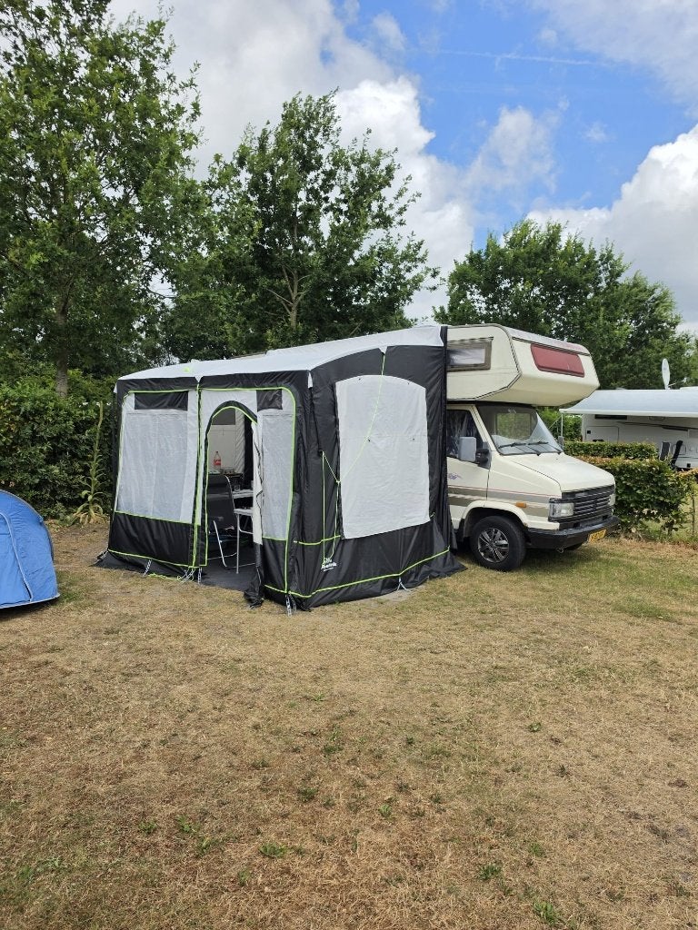 Camper, Chemisch toilet, Alkoof, Ringverwarming, 7 tot 12 maanden geleden