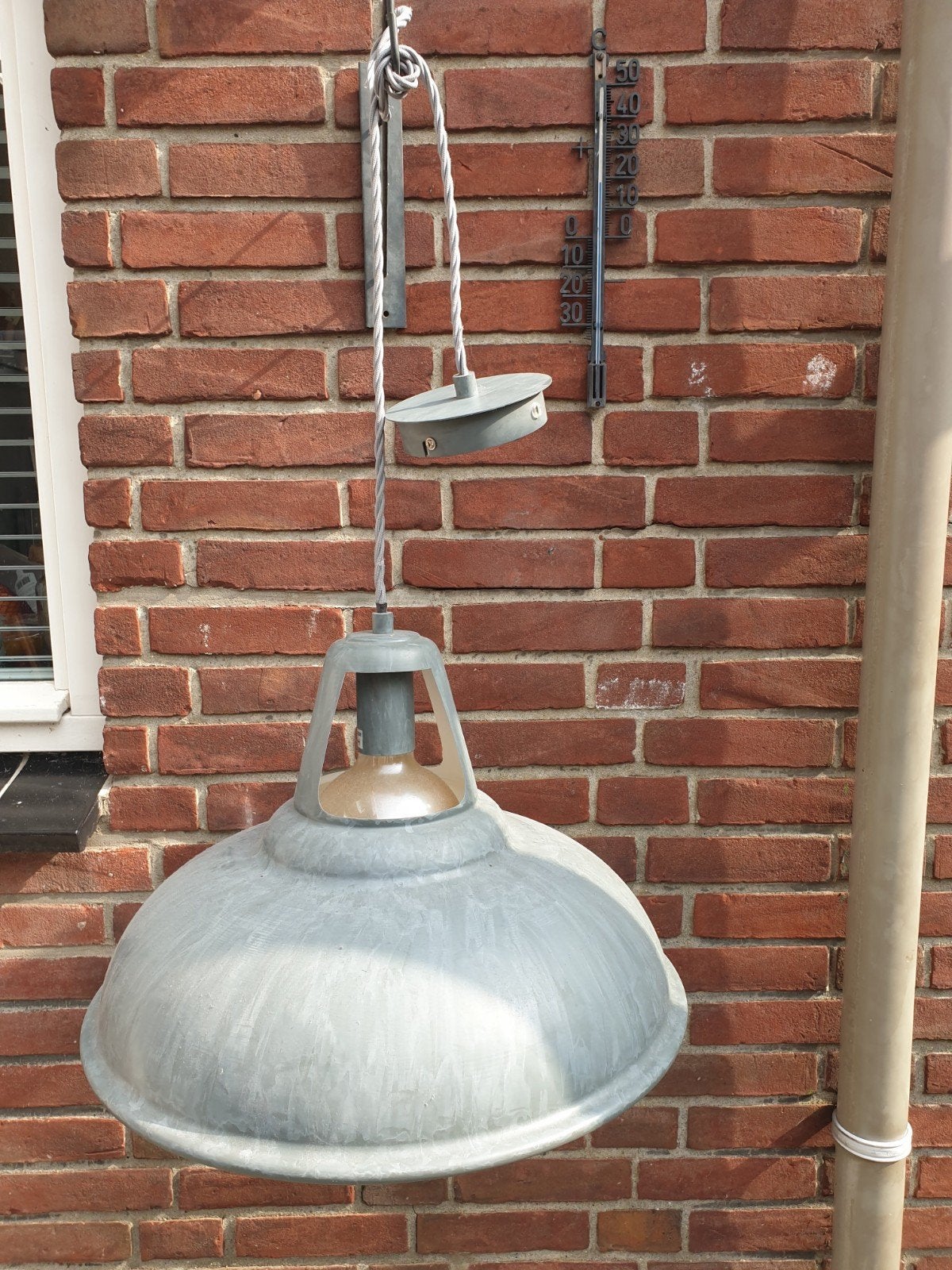 Industriële hanglamp grijs metaal, Ophalen, Gebruikt, E27 (groot), Metaal