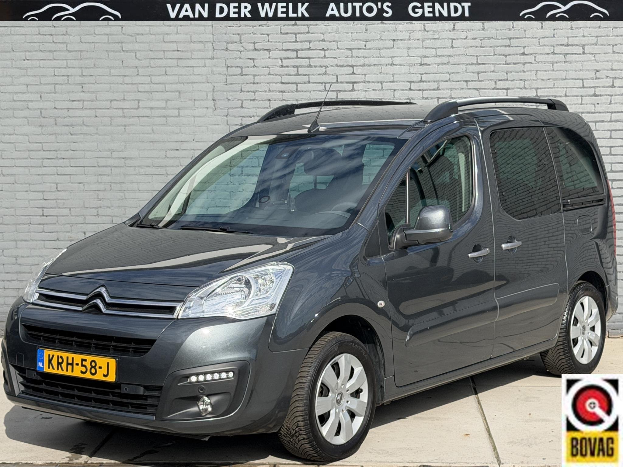 Citroen Berlingo 1.2 PureTech XTR AIRCO | CRUISE | TREKHAAK, Auto's, Voorwielaandrijving, 12 maanden, Stof, Gebruikt