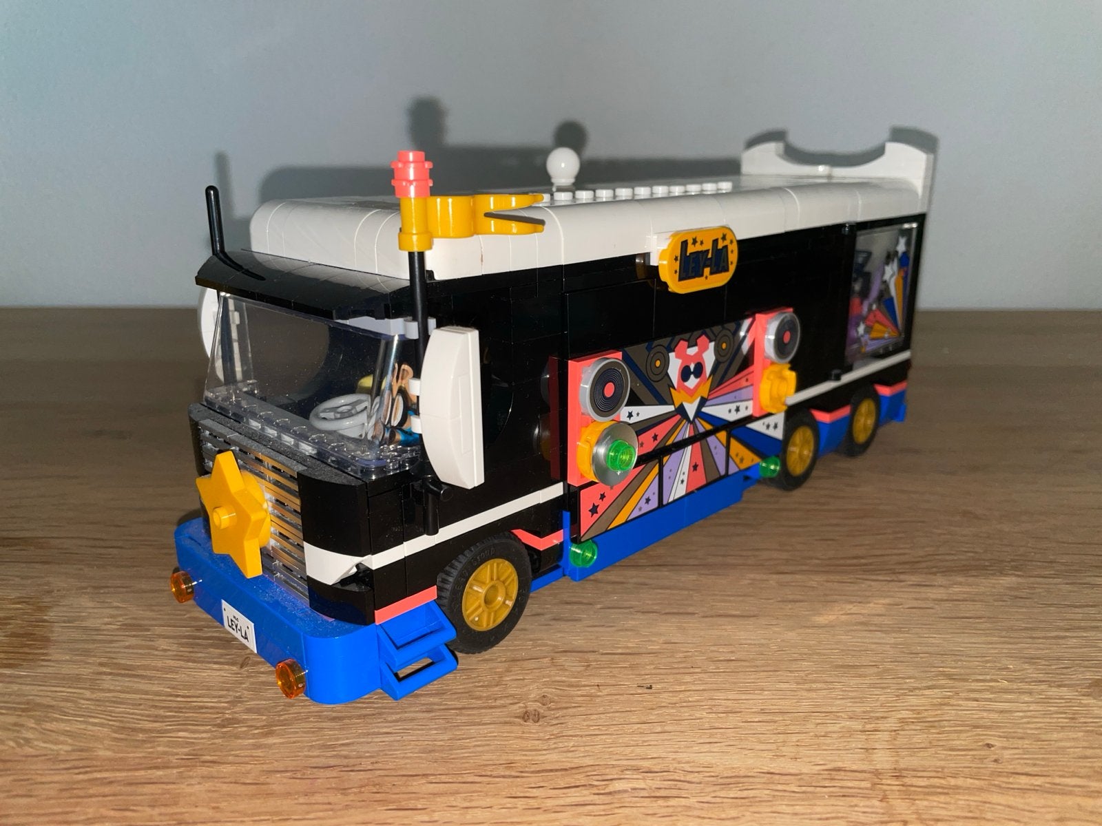 LEGO Friends 42619 Mobiele Muziekstudio - Zo goed als nieuw, Ophalen of Verzenden, Zo goed als nieuw