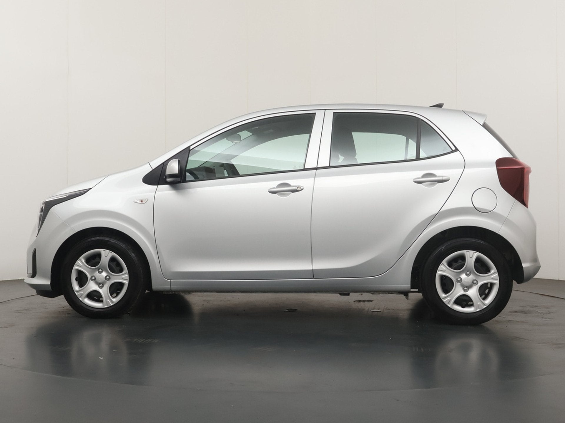 Kia Picanto 1.0 DPI DynamicLine - Camera - Cruise control -, Voorwielaandrijving, 12 maanden, Stof, 4 stoelen