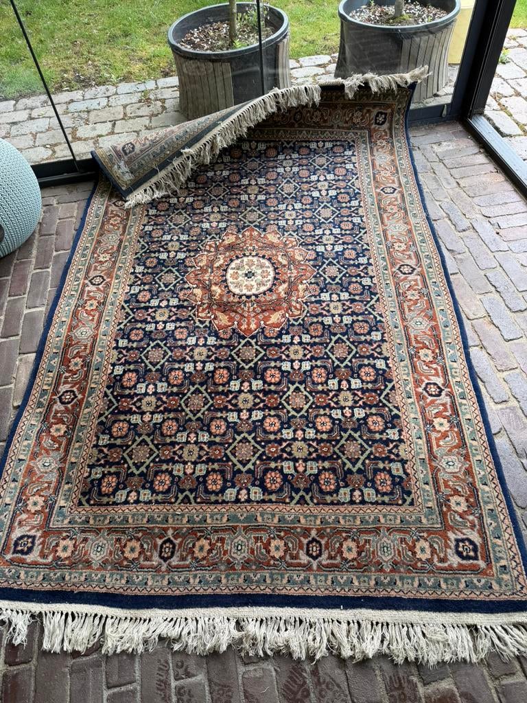 Vloerkleed perzisch handmade oriental vintage blauw 135x220, Huis en Inrichting, Stoffering | Tapijten en Kleden, Ophalen, Gebruikt