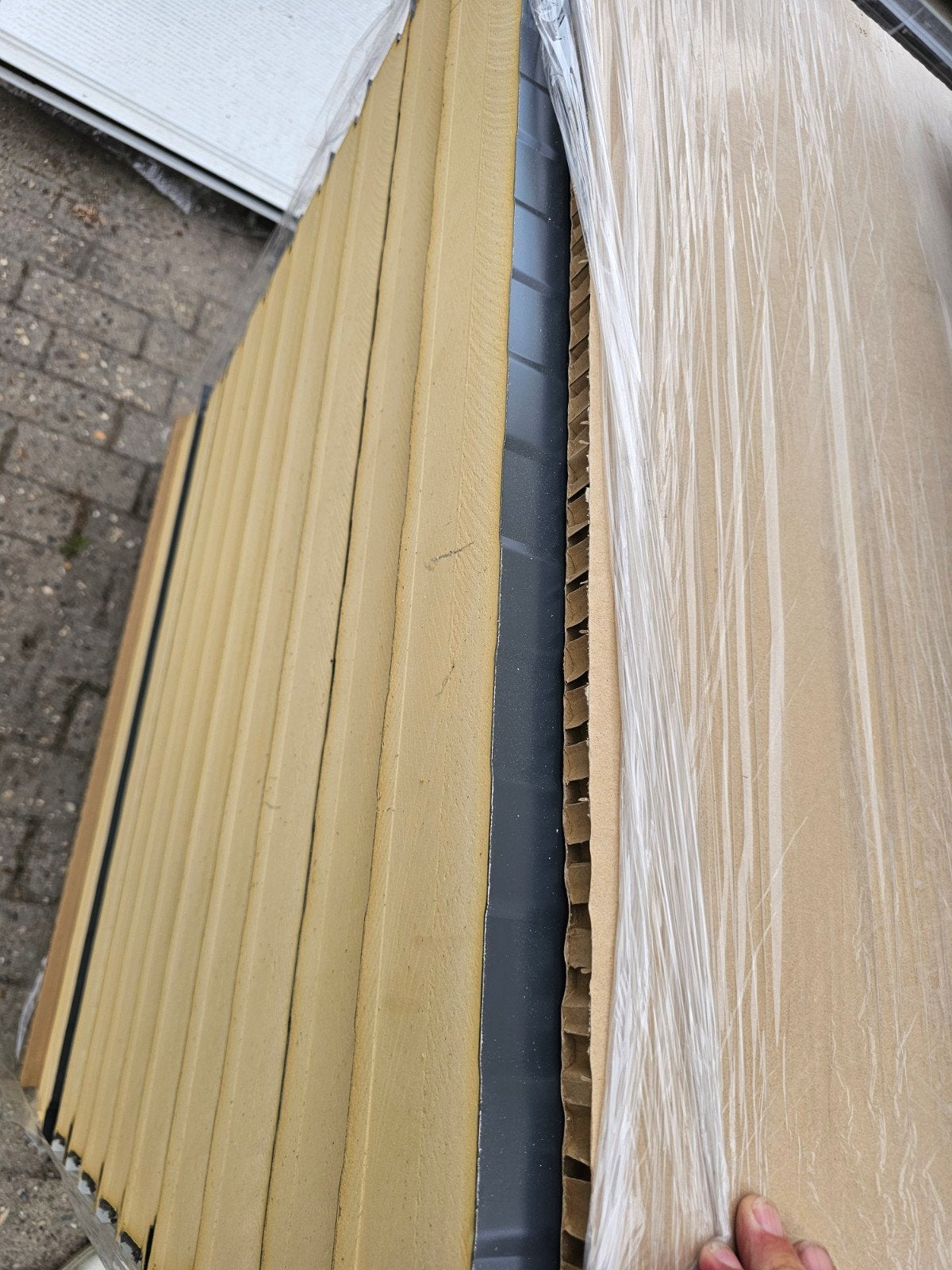 b-keus Wandpaneel 100mm latjes profiel RAL 7016 - 10.000mm, Eigen, Eigen, Nieuw, Ophalen of Verzenden