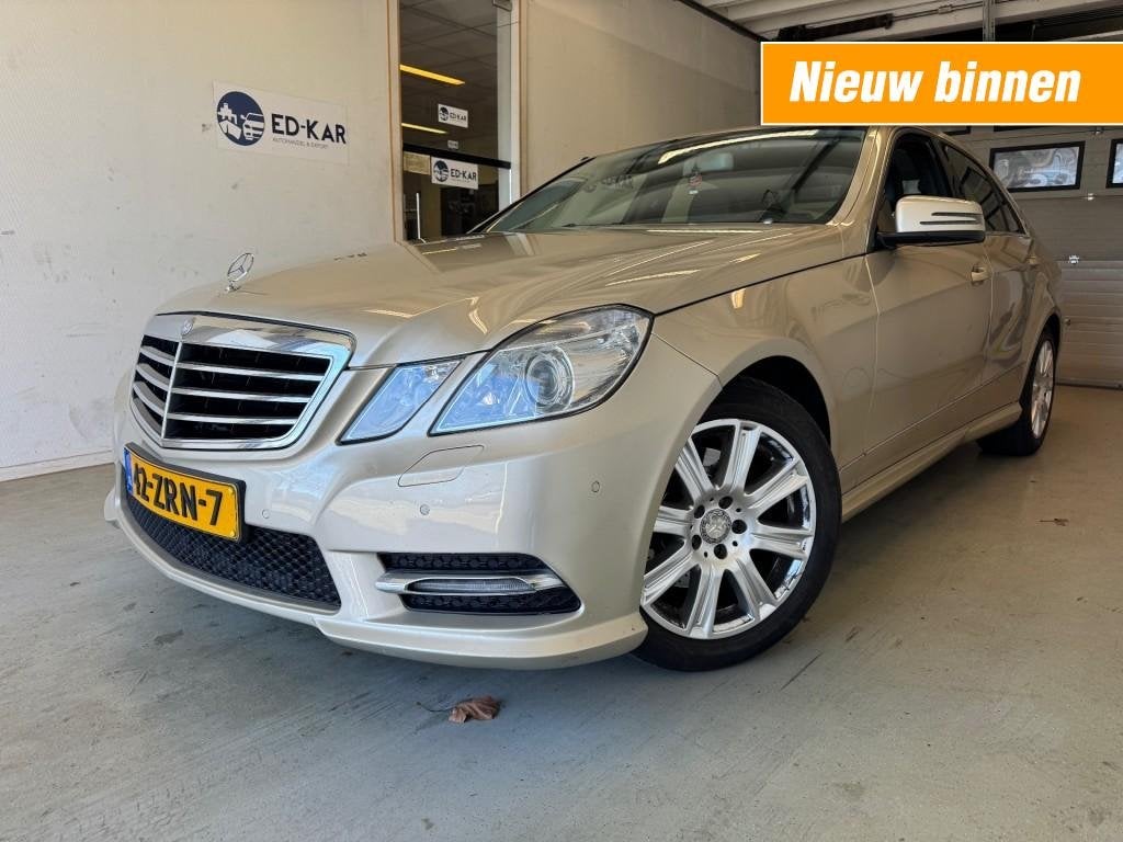 Mercedes-benz E-KLASSE 220 CDI Edition Sport AMG TOP CONDITI, Auto's, Mercedes-Benz, Automaat, Euro 5, Achterwielaandrijving, Gebruikt