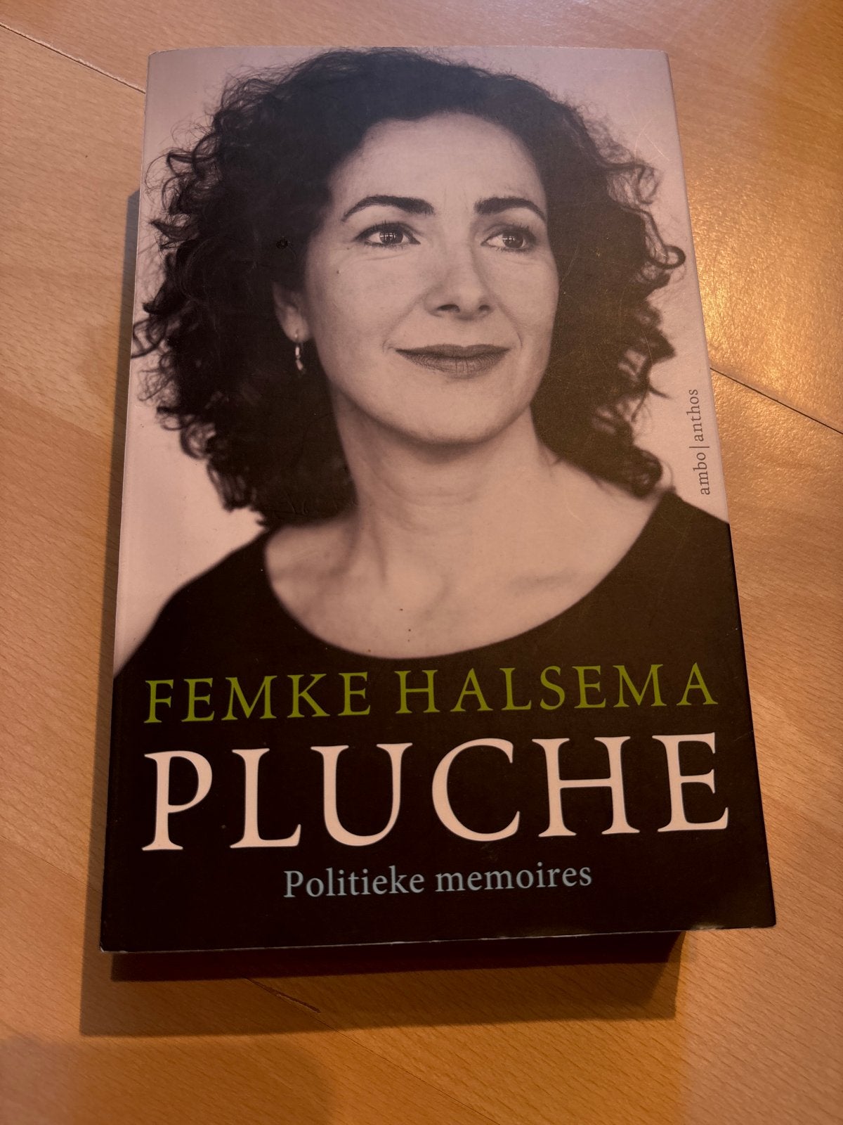 Pluche - Politieke memoires van Femke Halsema, Boeken, Ophalen of Verzenden, Zo goed als nieuw, Politiek en Staatkunde, Nederland
