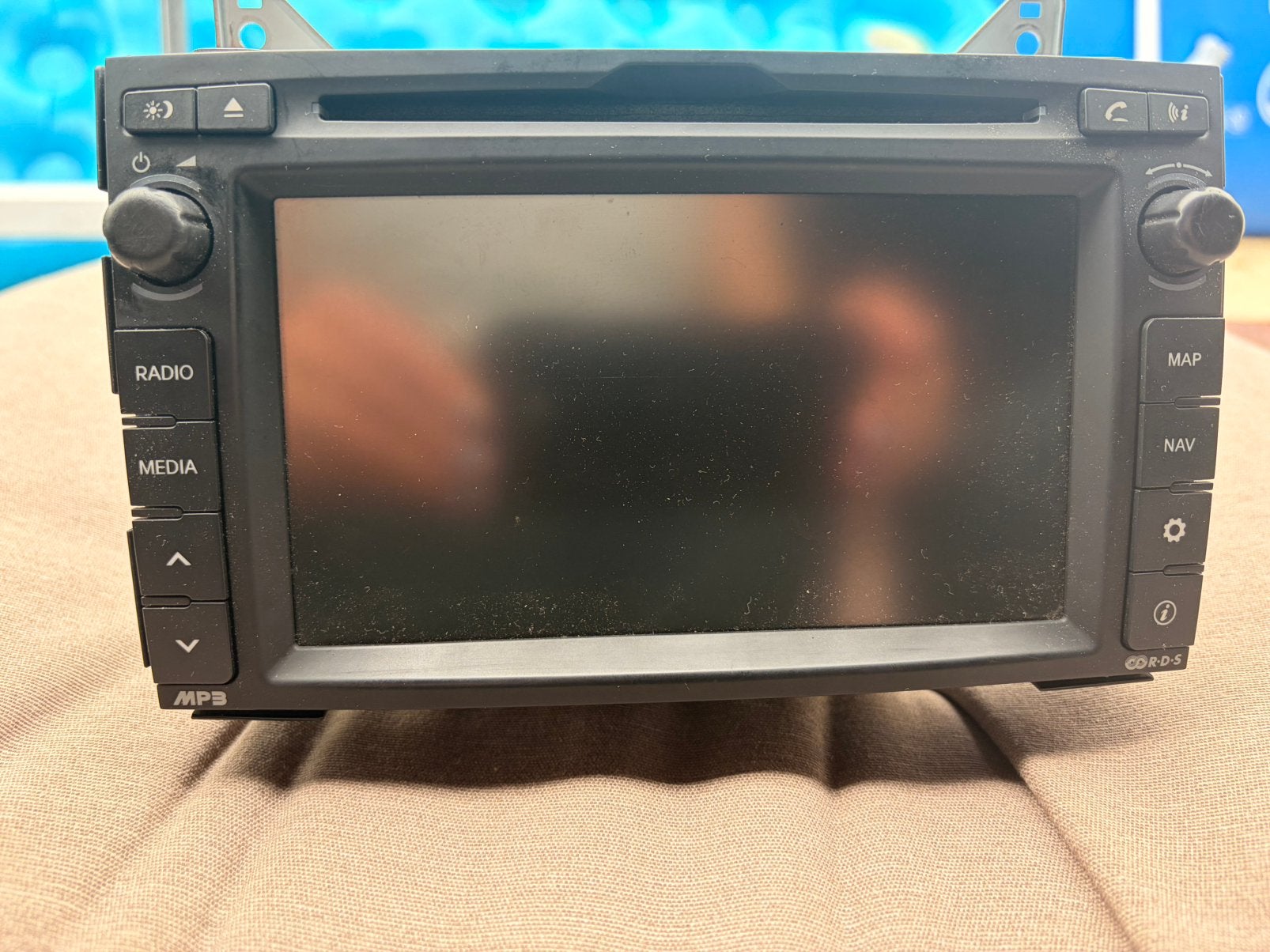 Car navigation/cd speler Kia Ceed - defect, Auto diversen, Autoradio's, Ophalen of Verzenden, Gebruikt