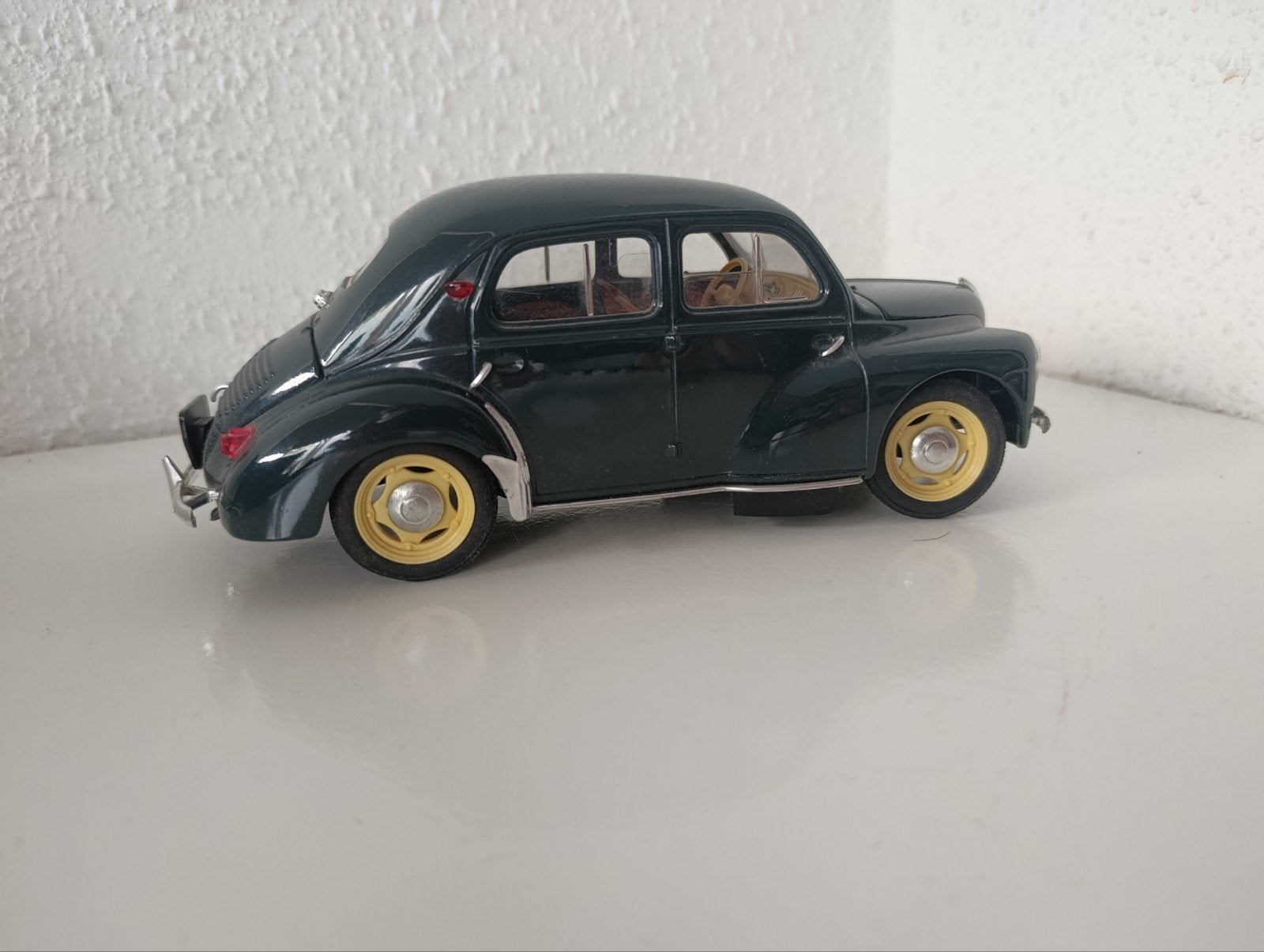 Solido Renault 4 1997 schaalmodel 1/17, Ophalen of Verzenden, Zo goed als nieuw, Auto