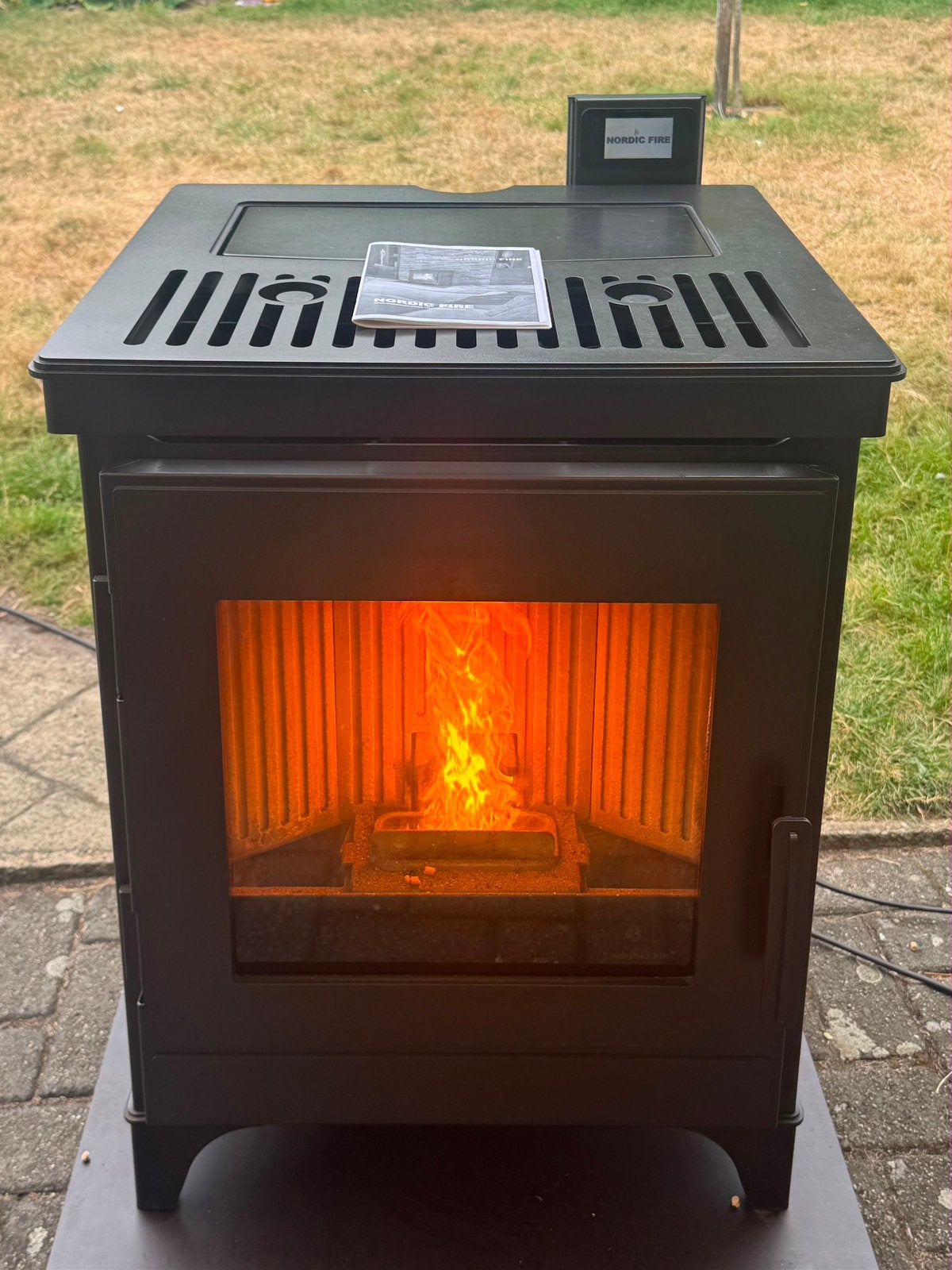 Pelletkachel Nordic fire stylo 8.3 kW, Ophalen, Zo goed als nieuw, Hout, Pelletkachel