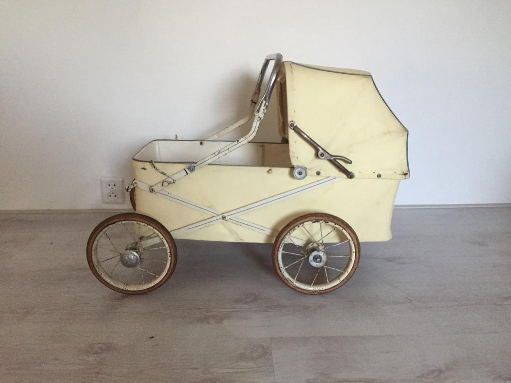 Vintage Kinderwagen - Crème Retro Stijl, Gebruikt, Ophalen of Verzenden, Met reiswieg, Kinderwagen