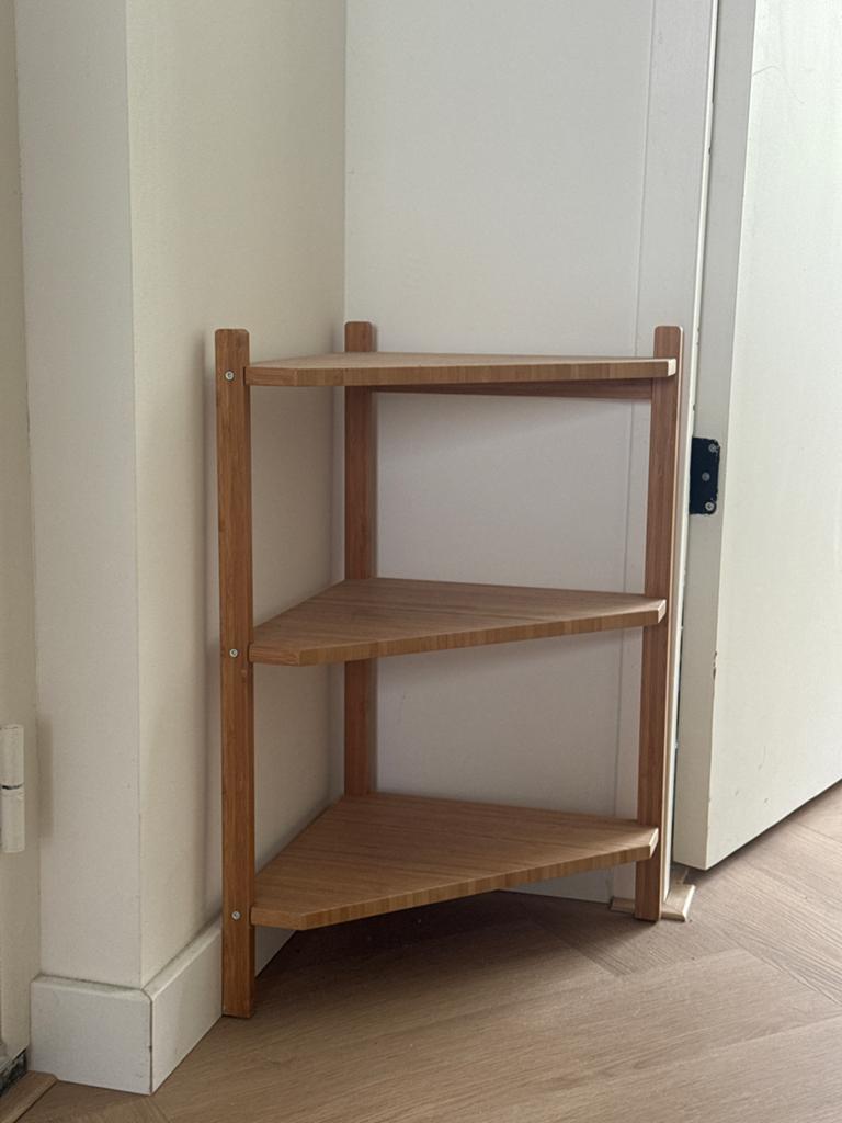 2x Bamboe hoekrekje met 3 planken, Ophalen, Gebruikt