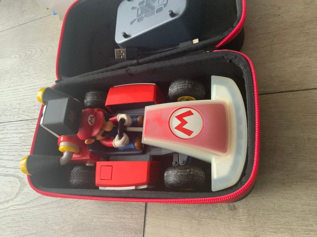 Super Mario Kart Home Circuit Nintendo Switch Mariokart, Spelcomputers en Games, Racen en Vliegen, Ophalen of Verzenden, Zo goed als nieuw