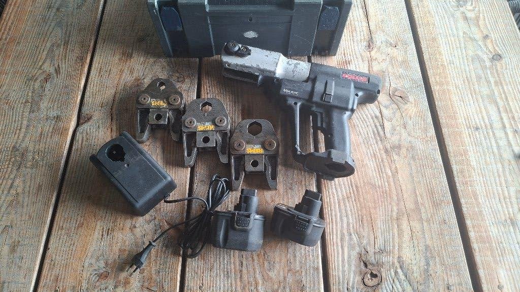 Rems (Roller) Akku-Press Accu perstang met viega bekken., ., Ophalen of Verzenden, Zo goed als nieuw, .