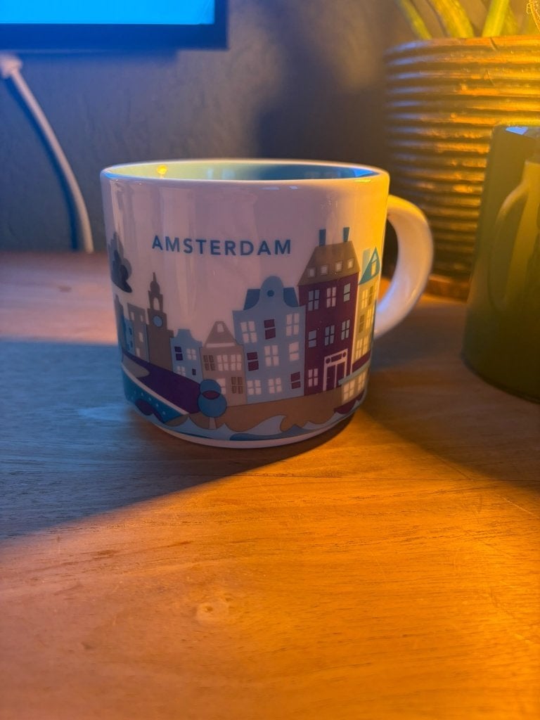Starbucks mok Amsterdam, Ophalen of Verzenden, Zo goed als nieuw, Porselein, Kop en/of schotel