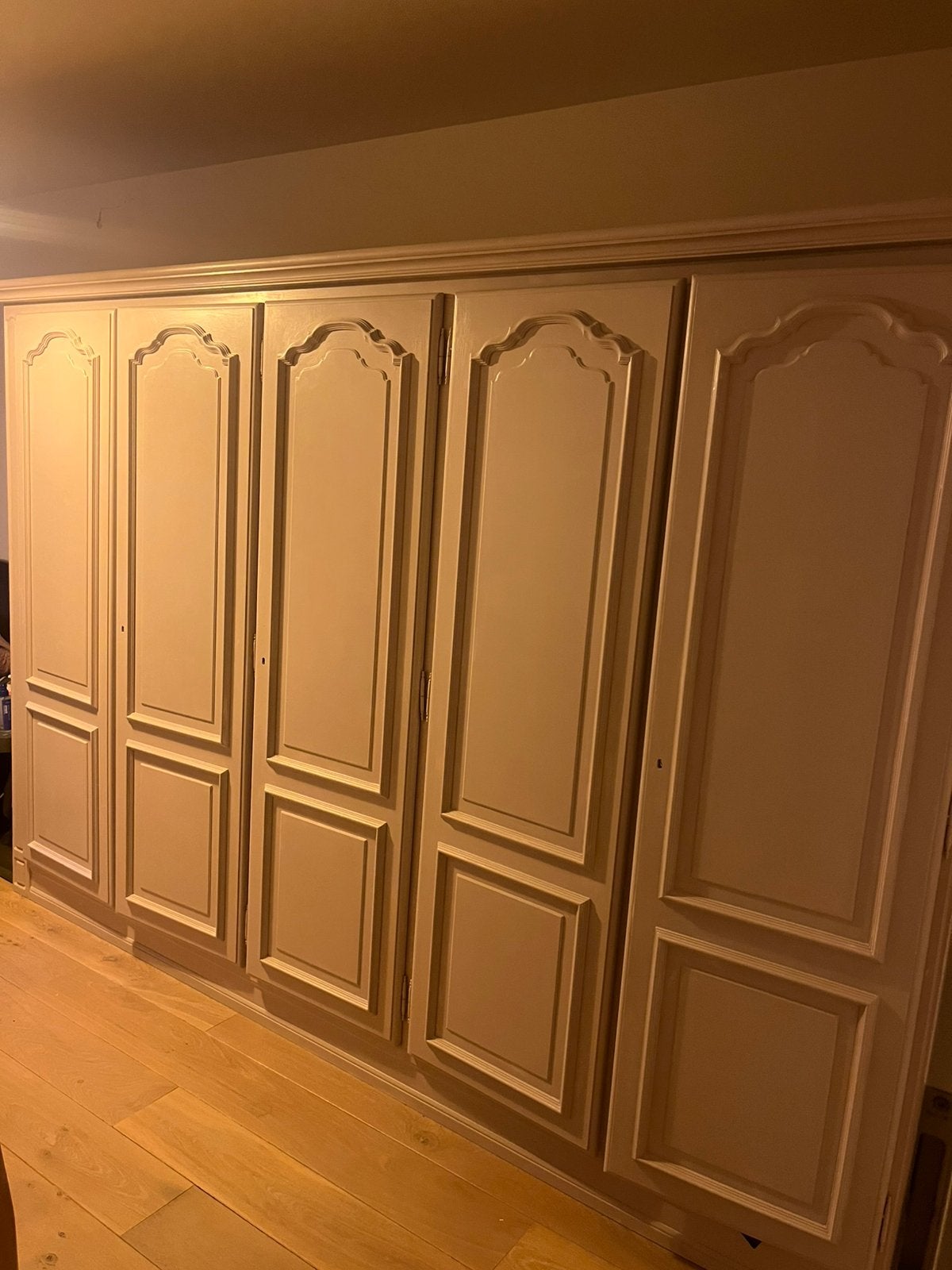 Massief houten kast 288b x 188h, Zo goed als nieuw, 200 cm of meer, 150 tot 200 cm, Overige houtsoorten